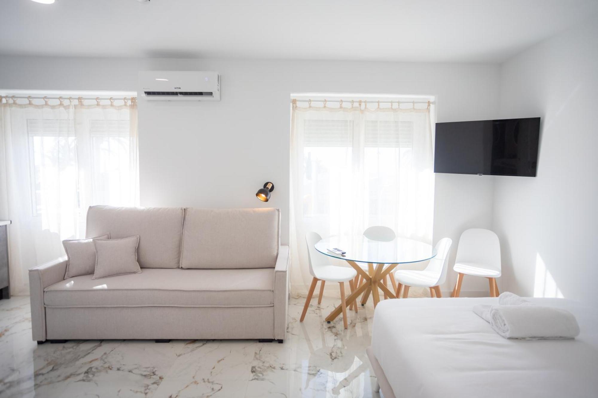 L&G Apartments Bahia Suite Аліканте Екстер'єр фото